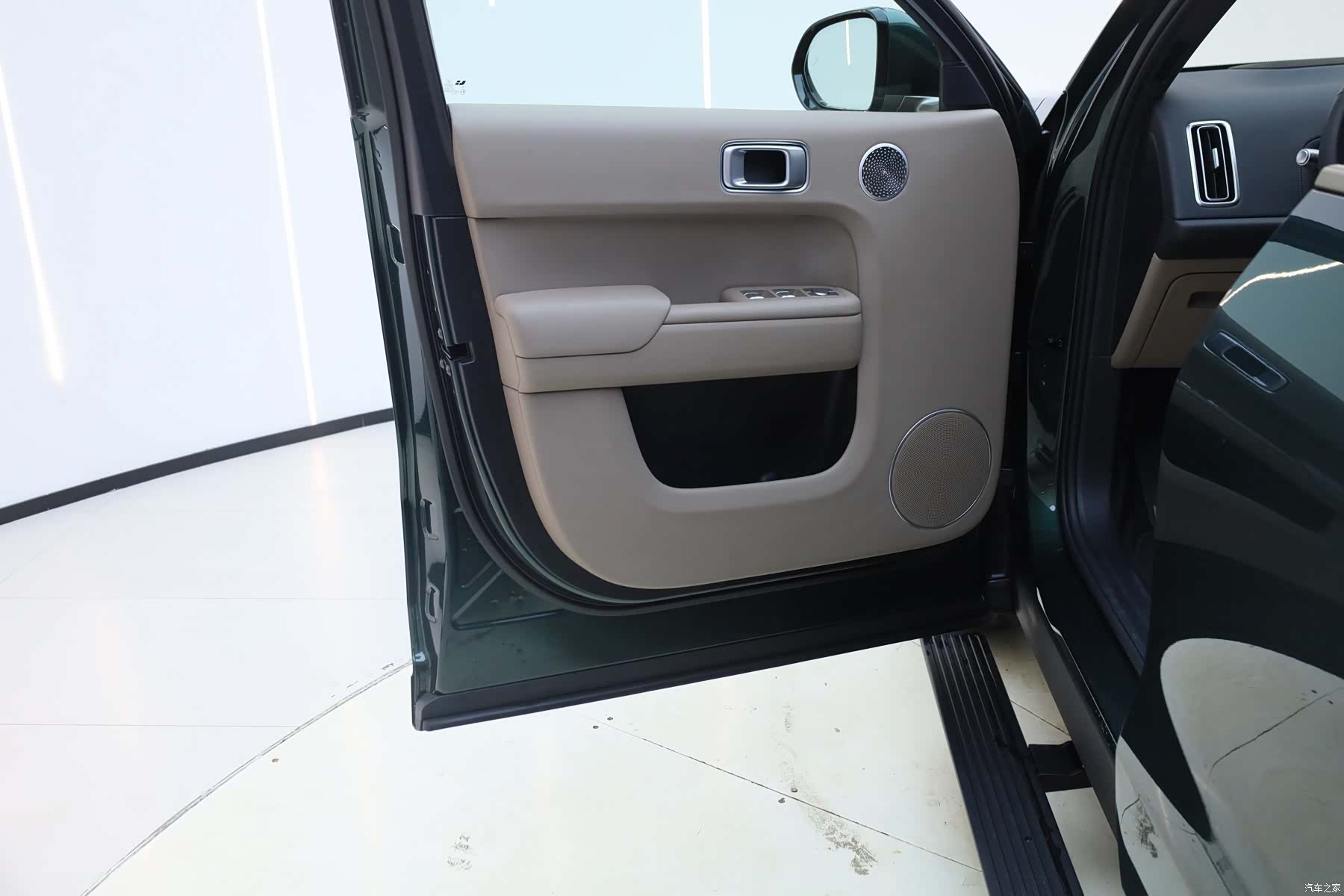 Li Auto L9, 2025 12