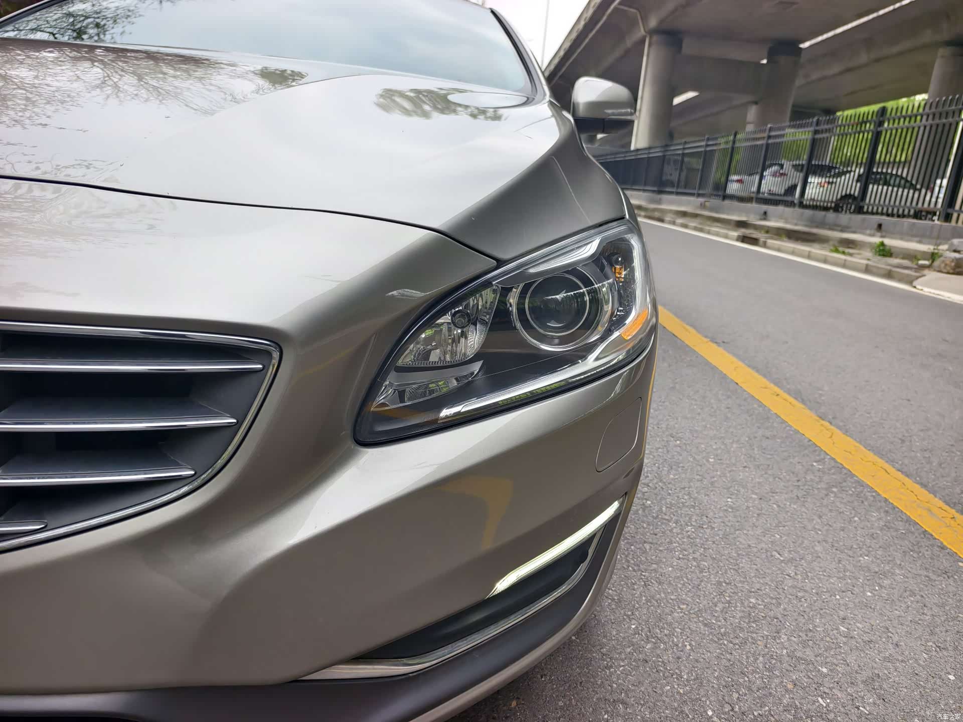 Volvo S60, 2015 16