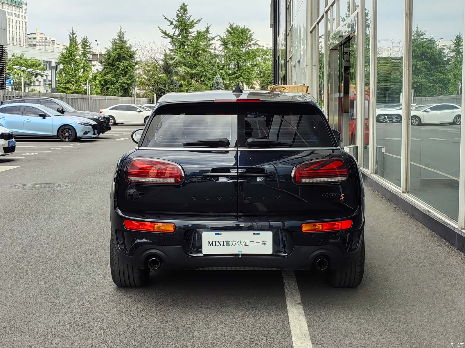 Mini Clubman, 2022 все фото