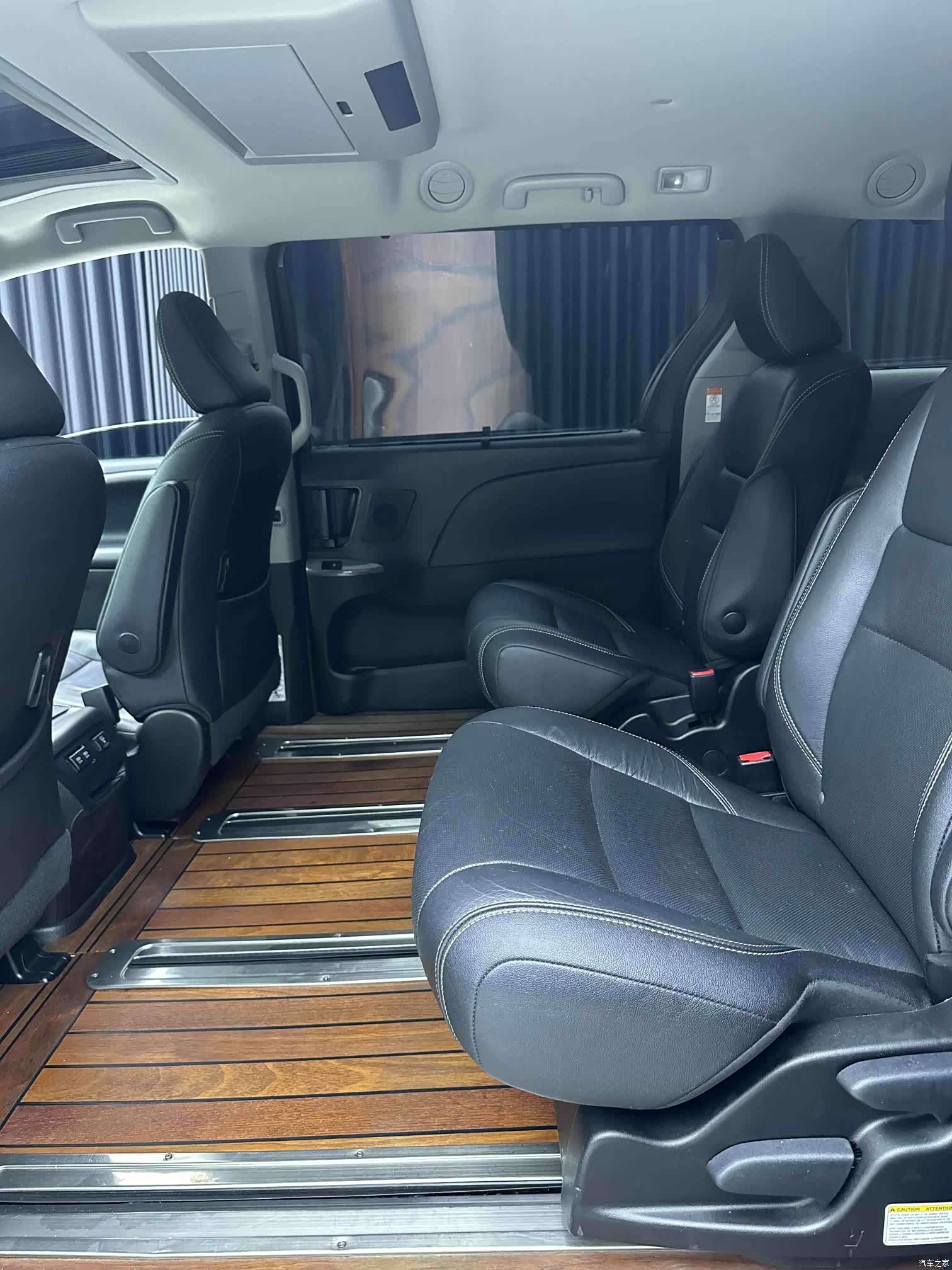 Toyota SE, 2019 6