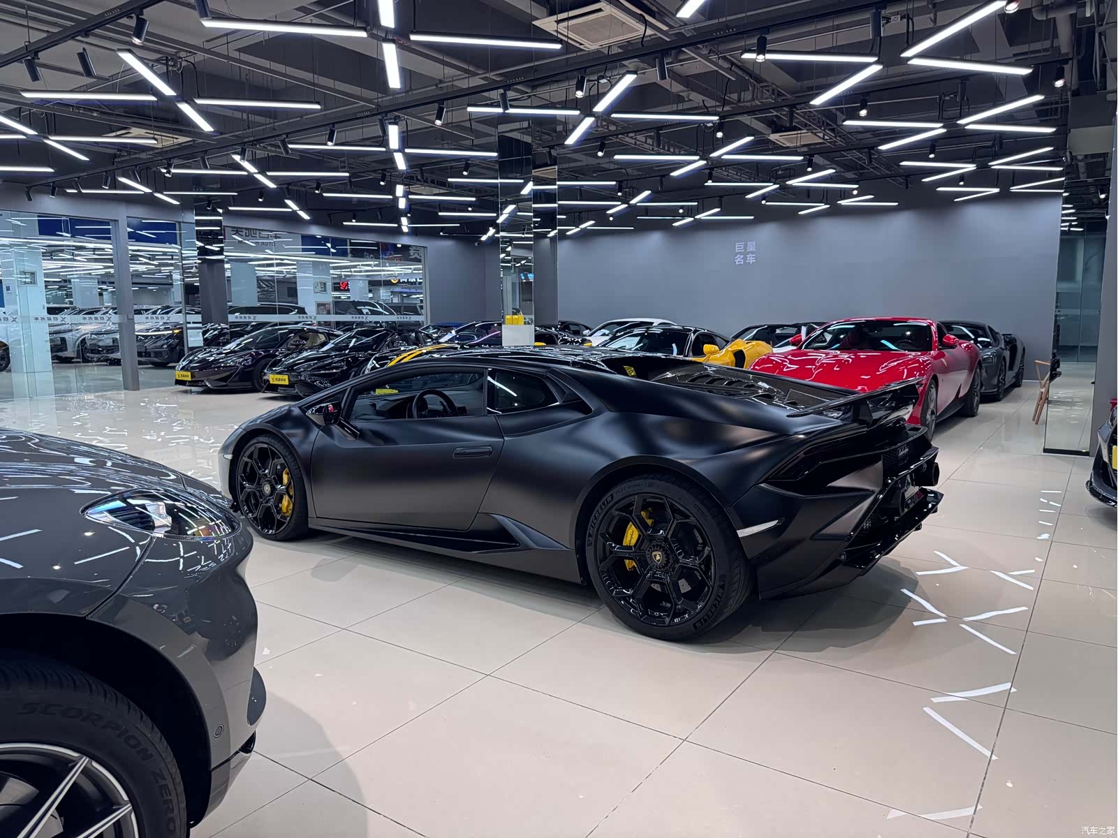 Lamborghini Huracán, 2015 9