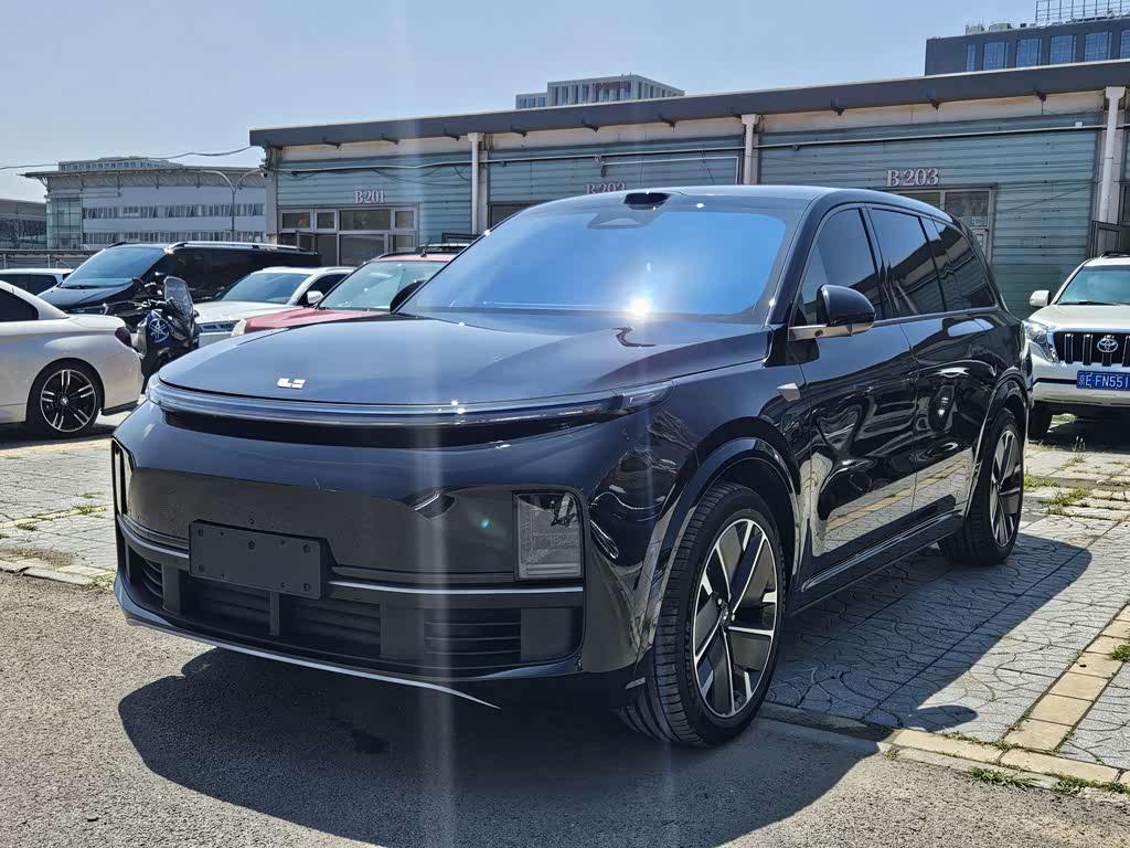 Li Auto L9
