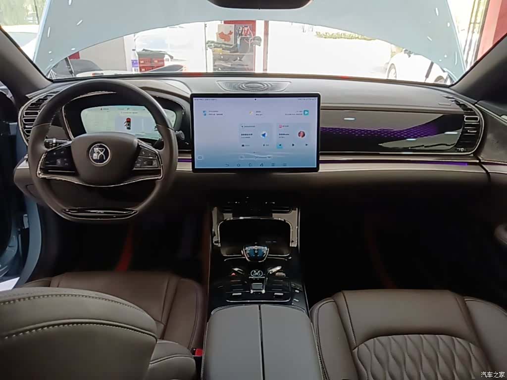 BYD Han, 2024 10