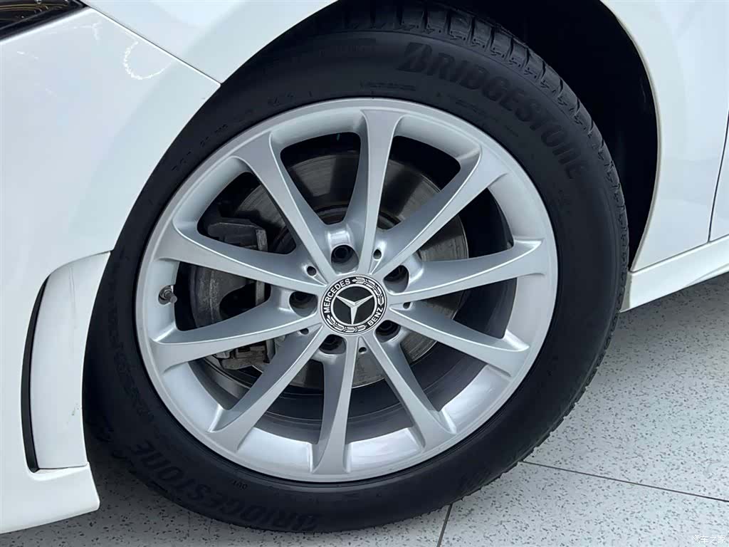 Mercedes-Benz A-Class, 2020 28