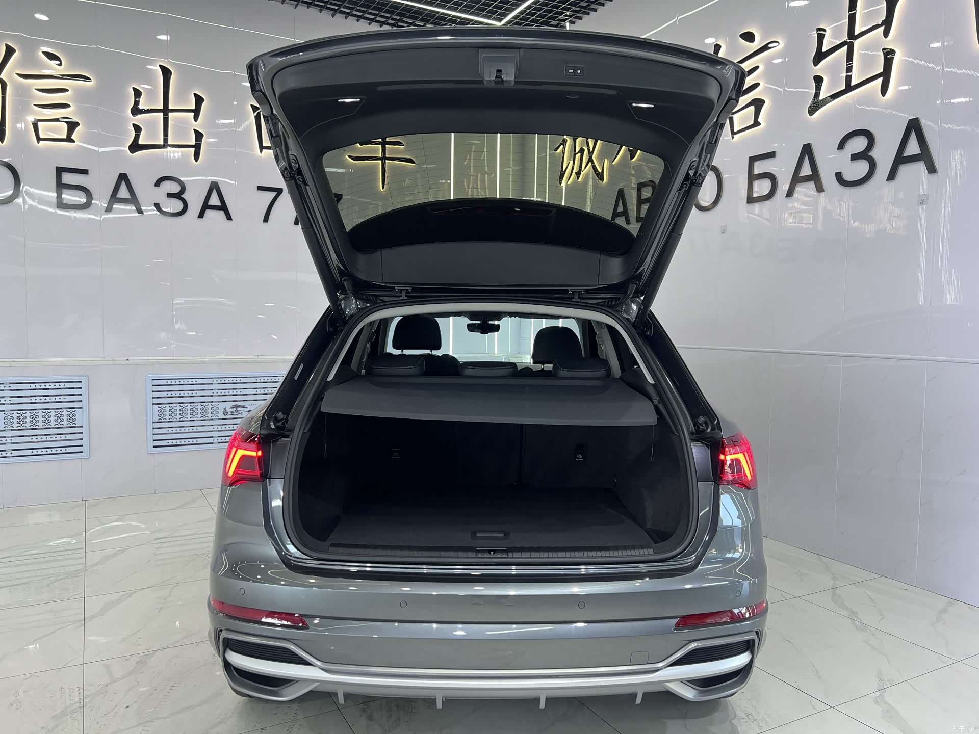 Audi Q3, 2022 17