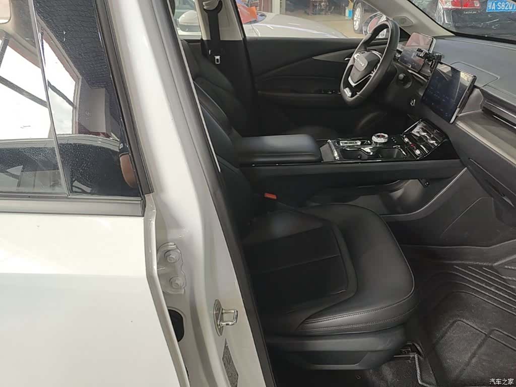 Wuling Starlight, 2024 24