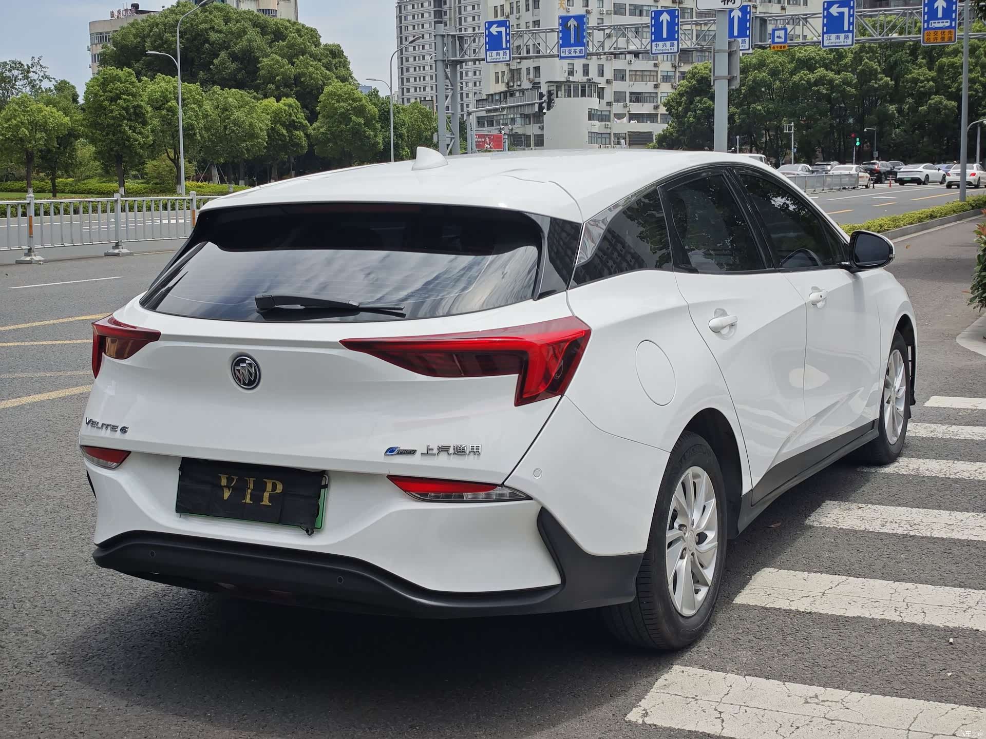 Buick Velite, 2020 17