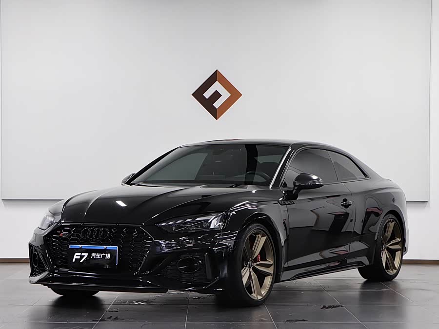 Audi RS 5 2025, фото 1
