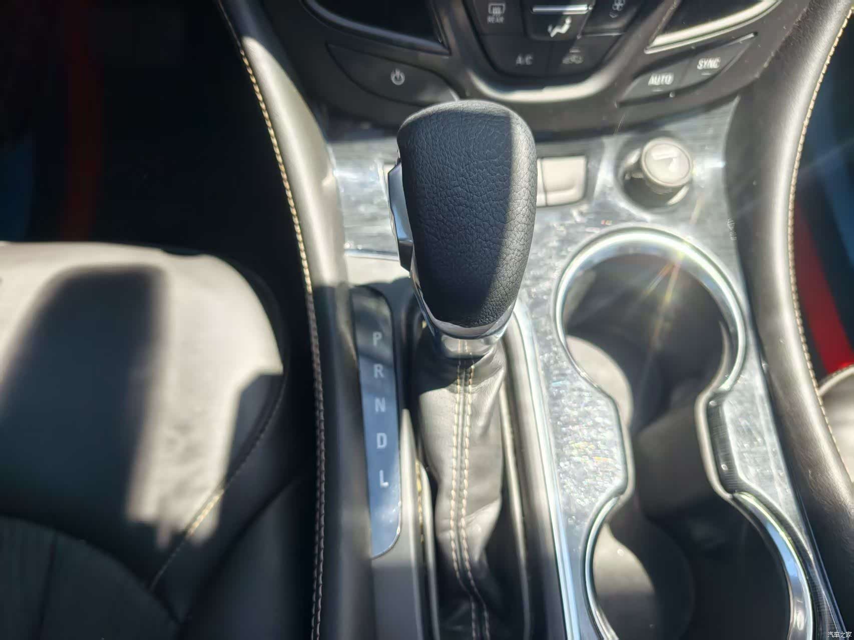 Buick Envision Plus, 2016 12