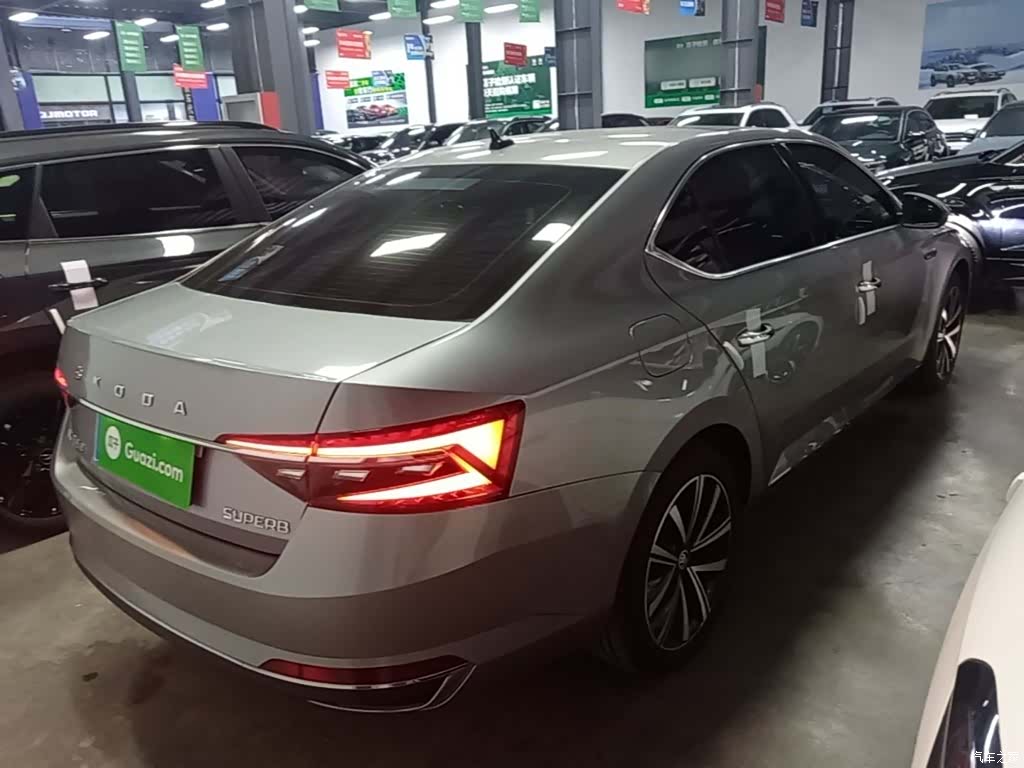 Skoda Superb, 2024 7