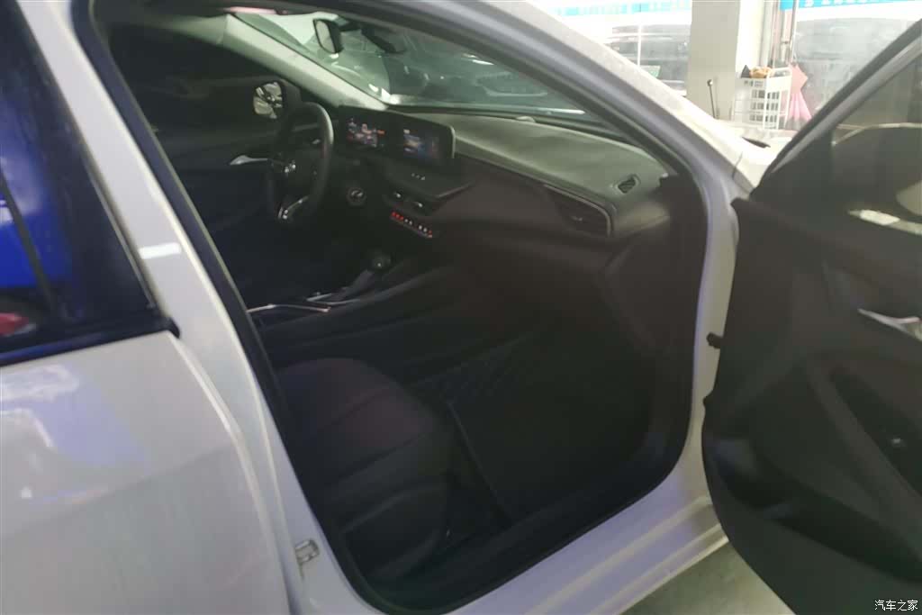 Buick Verano, 2023 8