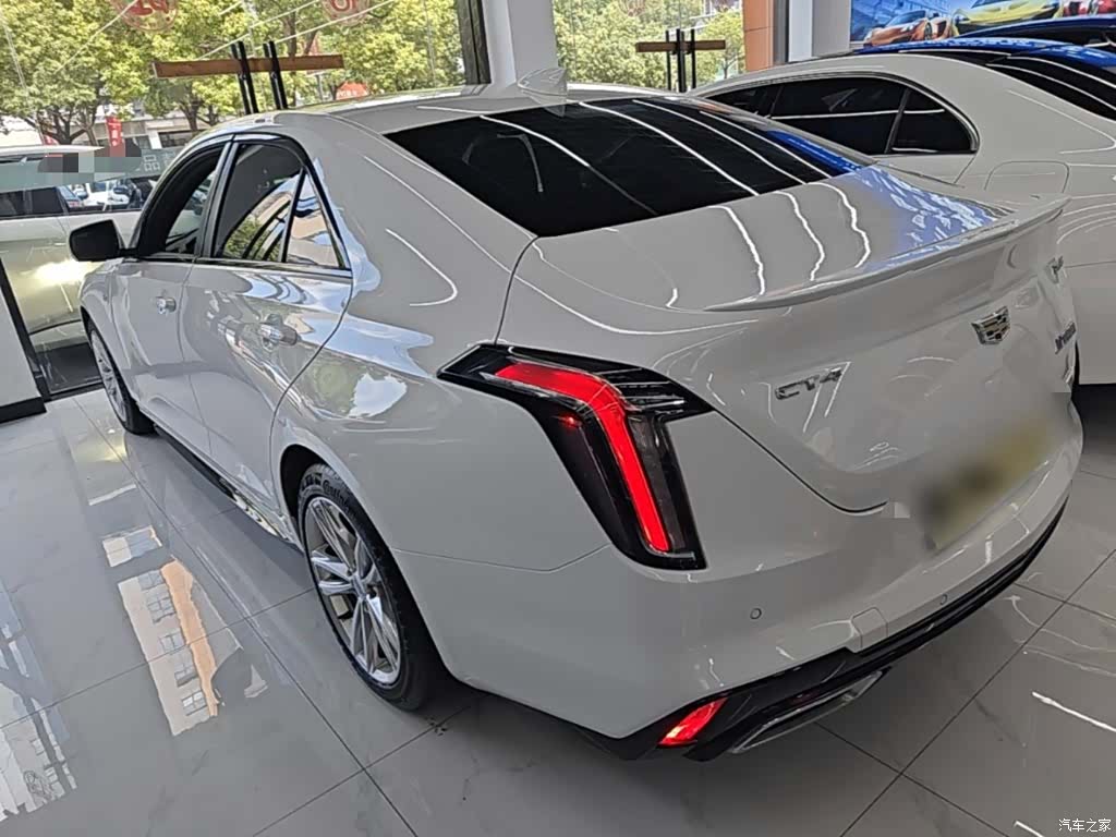 Cadillac CT4, 2021 все фото