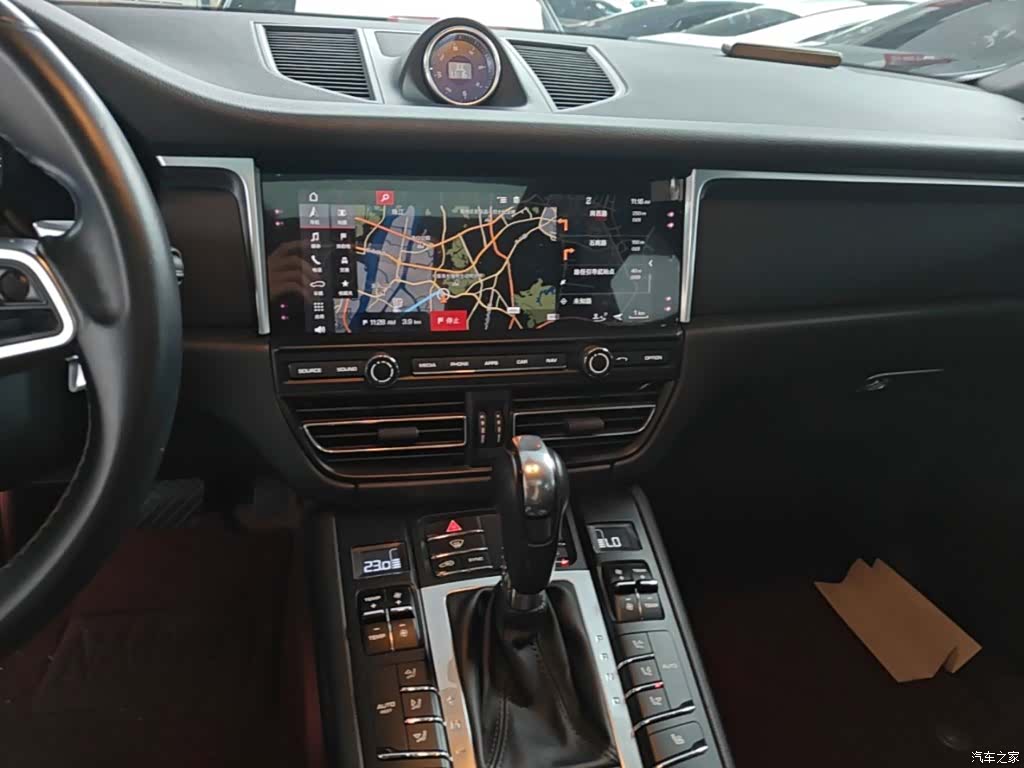 Porsche Macan, 2021 13