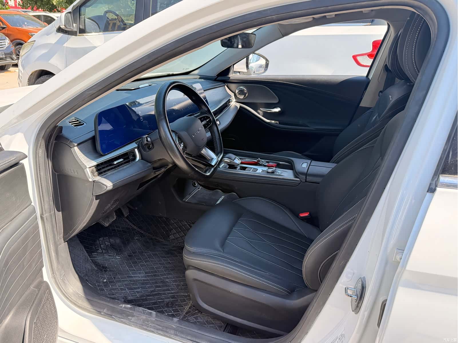 Chery Arrizo 8, 2023 4