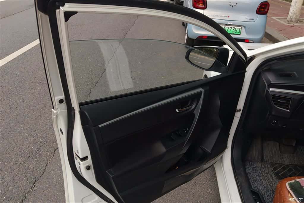 Toyota Levin, 2015 7