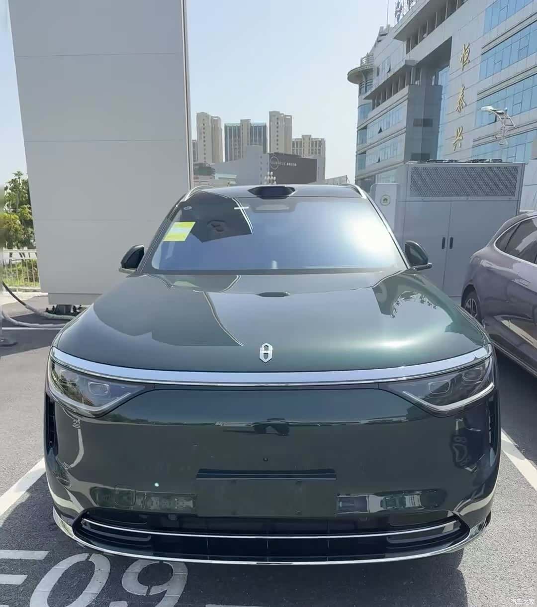 AITO M8, 2025 1