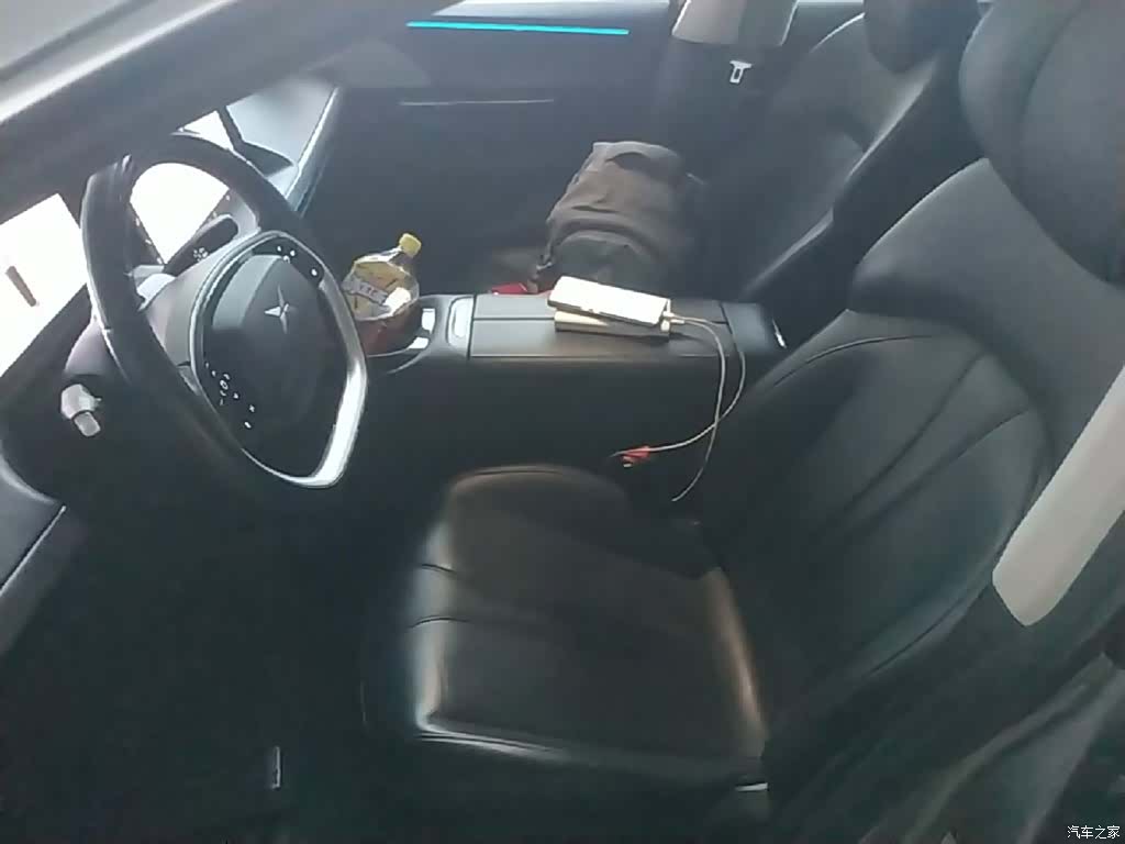 Xpeng P7, 2021 15