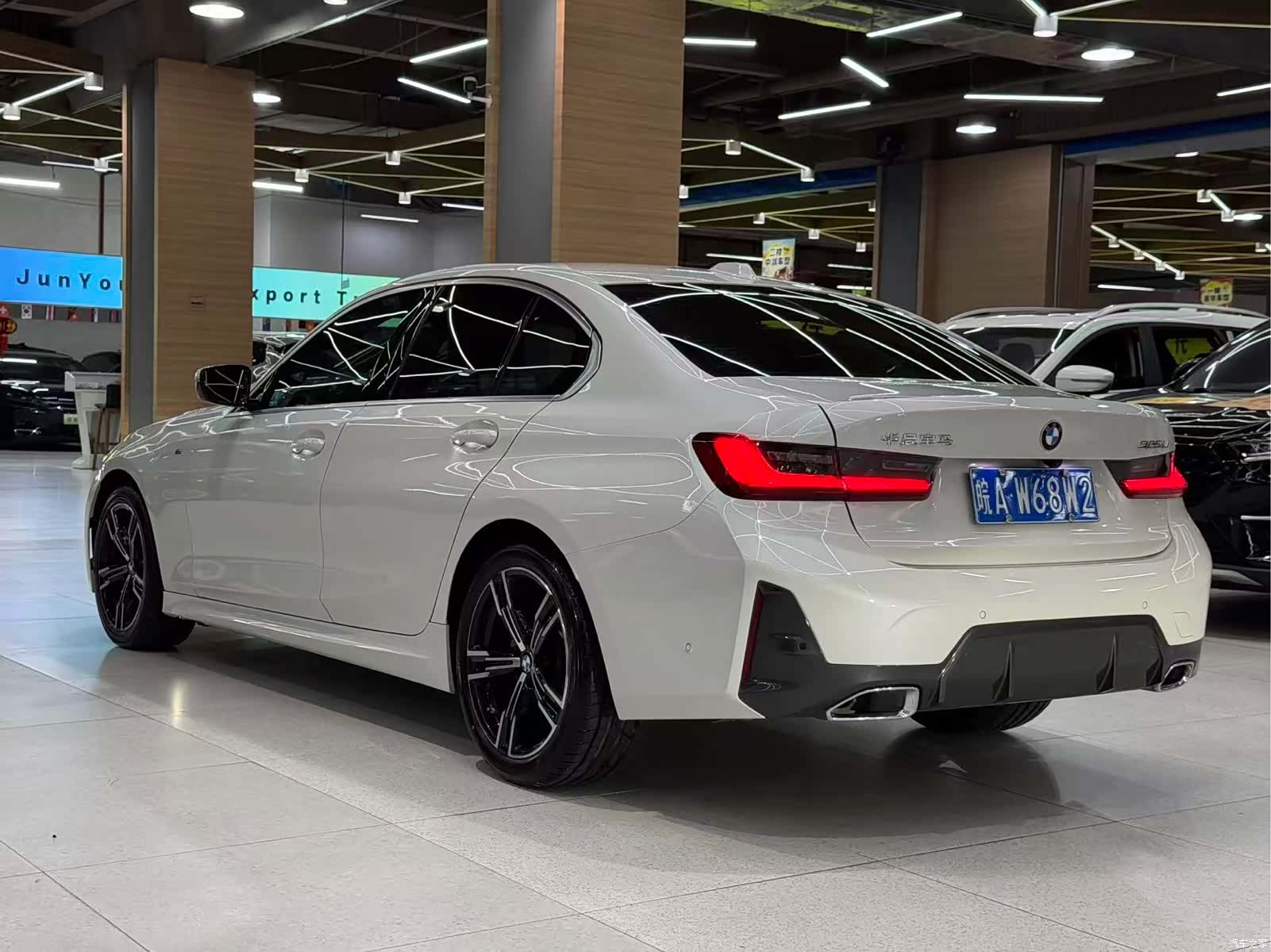 BMW 3 Series, 2023 9