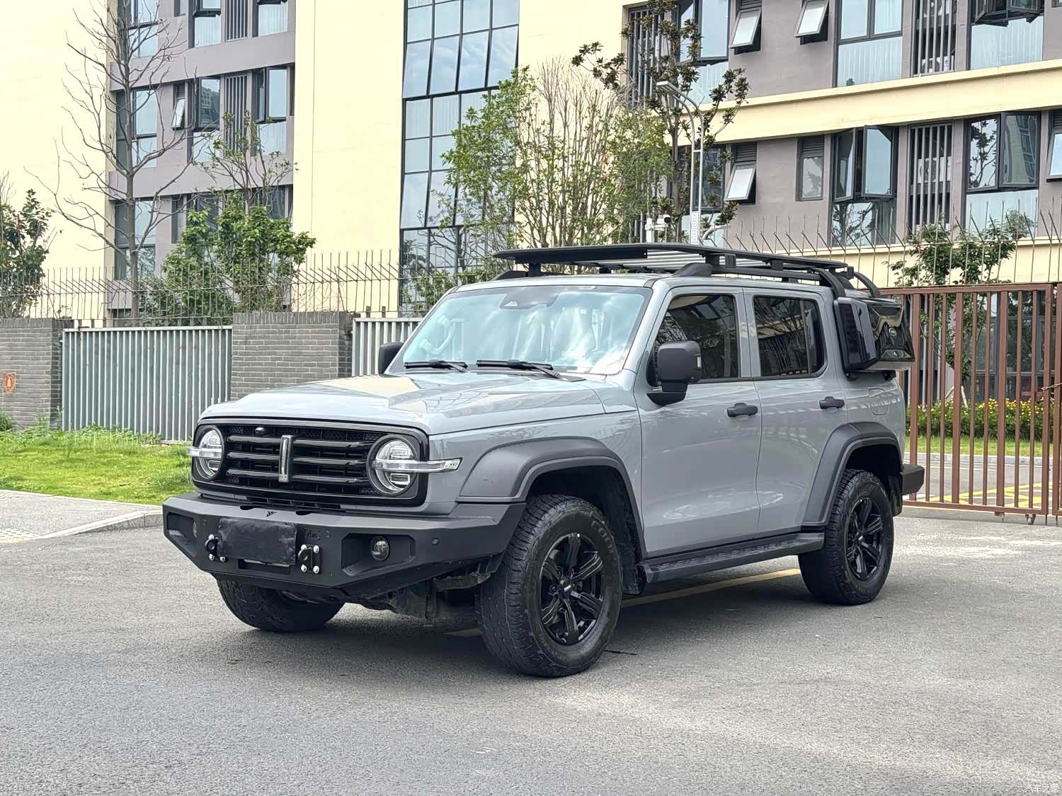 Tank 300, 2021 1