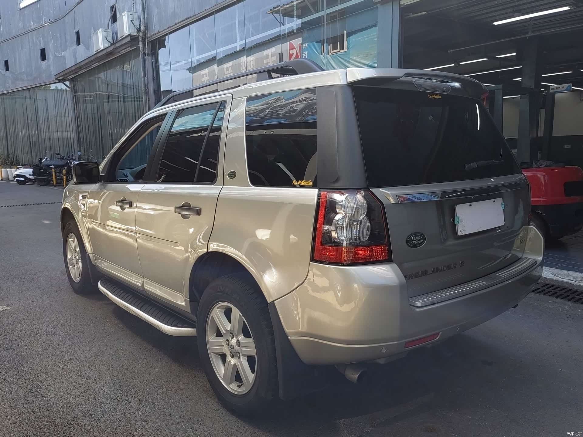 Land Rover Si4, 2012 13