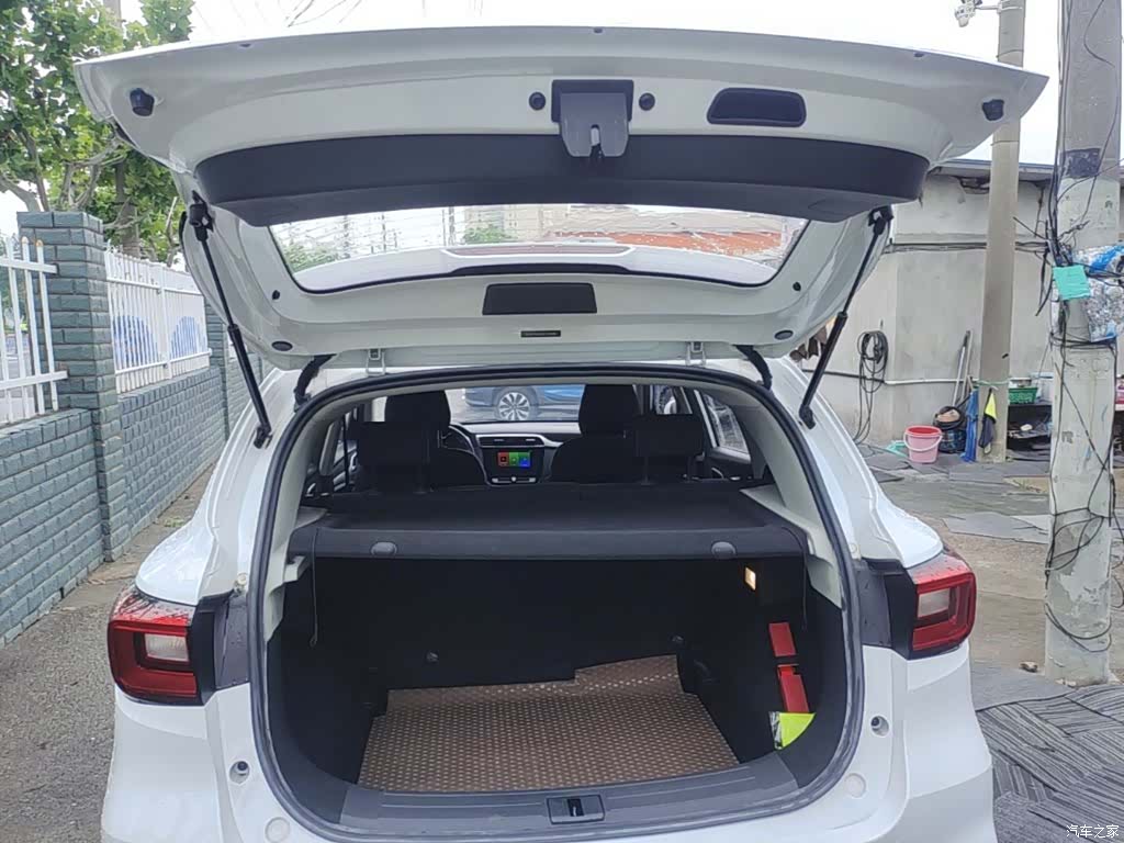 MG ZS, 2020 10