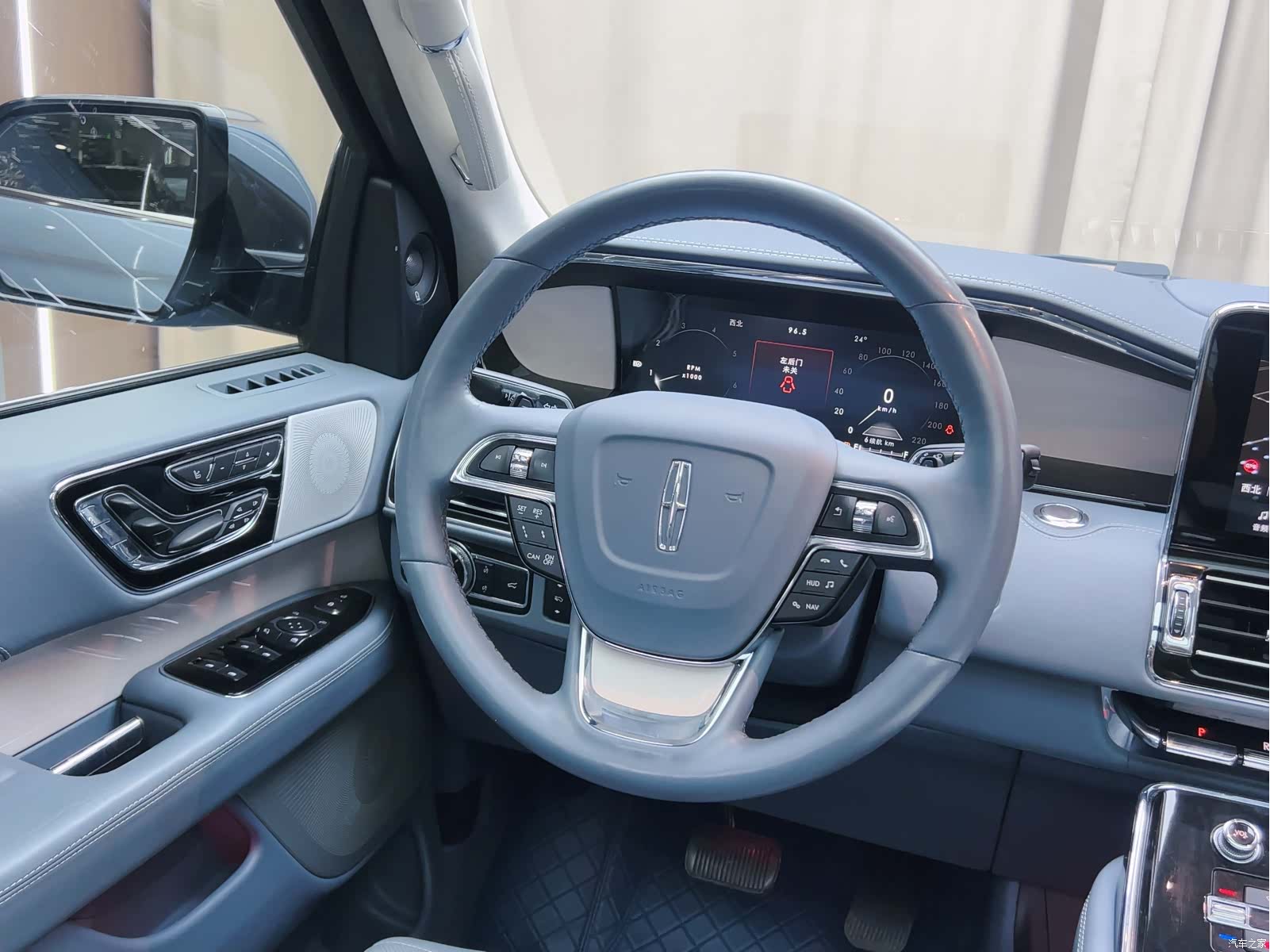 Lincoln Navigator, 2021 15