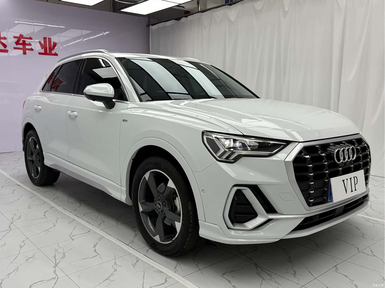 Audi Q3, 2023 3