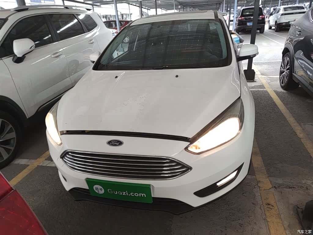 Ford Focus, 2018 3