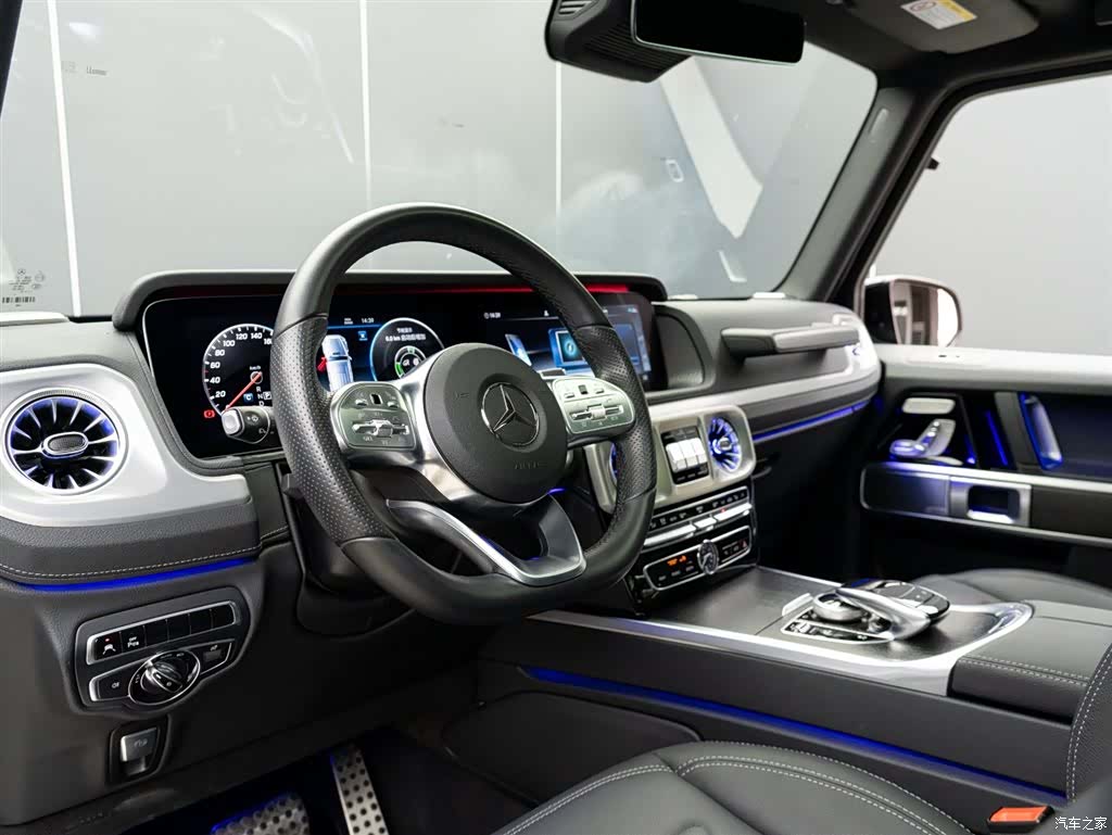 Mercedes-Benz G-Class, 2023 10