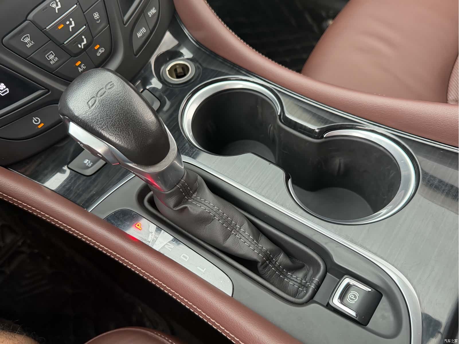 Buick Envision Plus, 2021 26