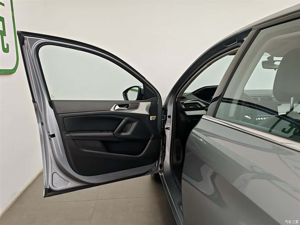 Peugeot 408, 2023 8