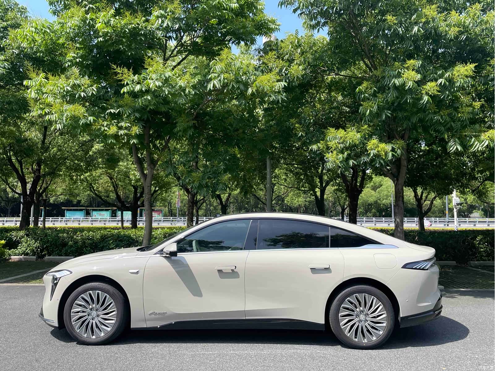 Buick L7, 2025 11