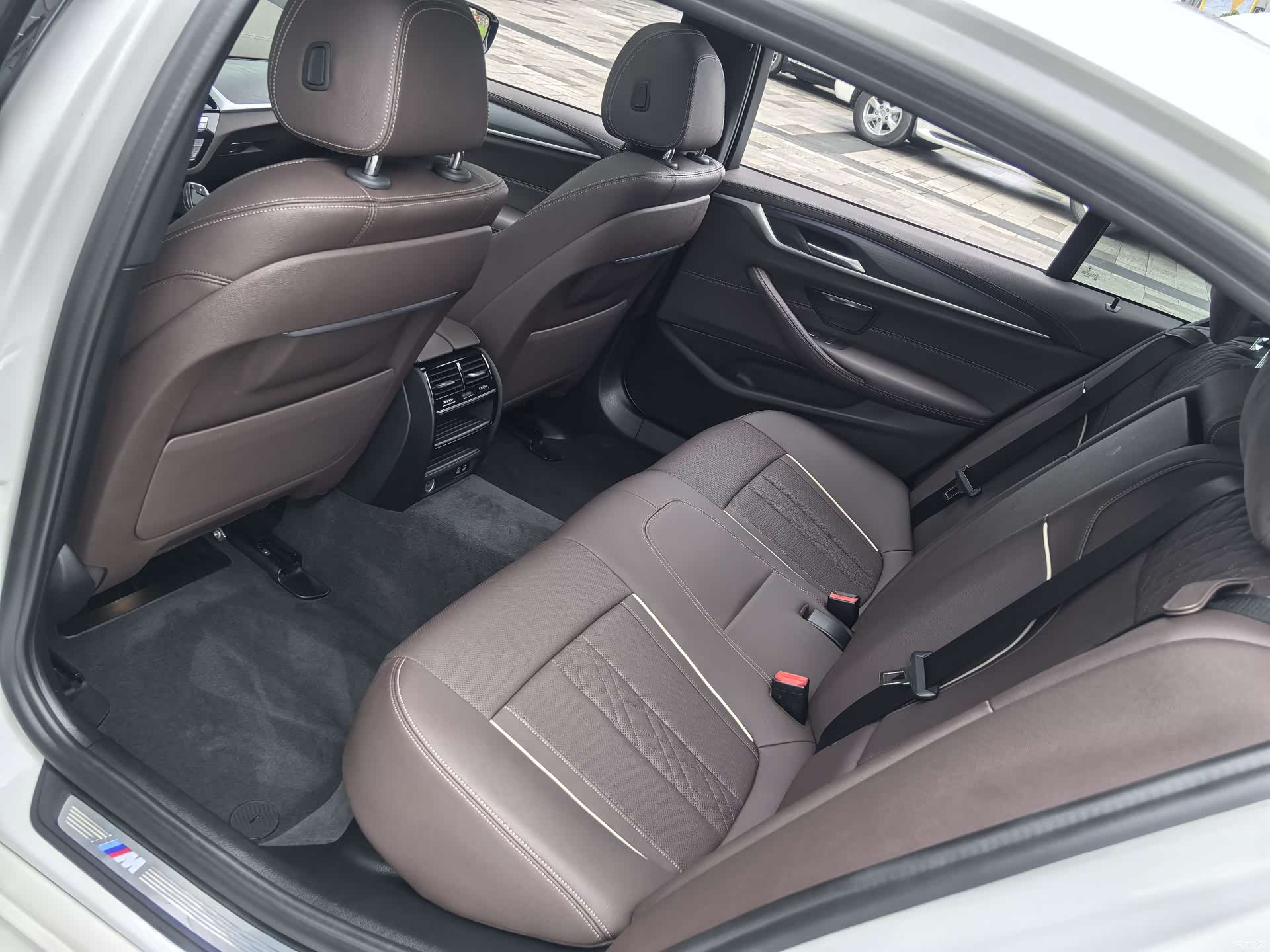 BMW 5 Series, 2021 16