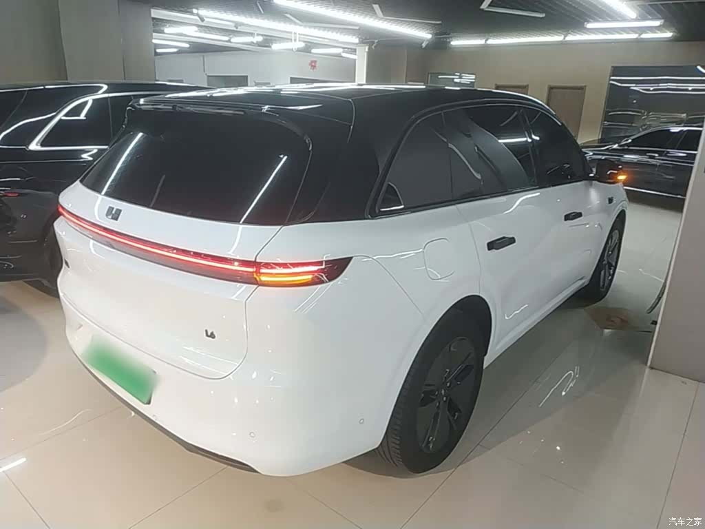 Li Auto L6, 2024 7