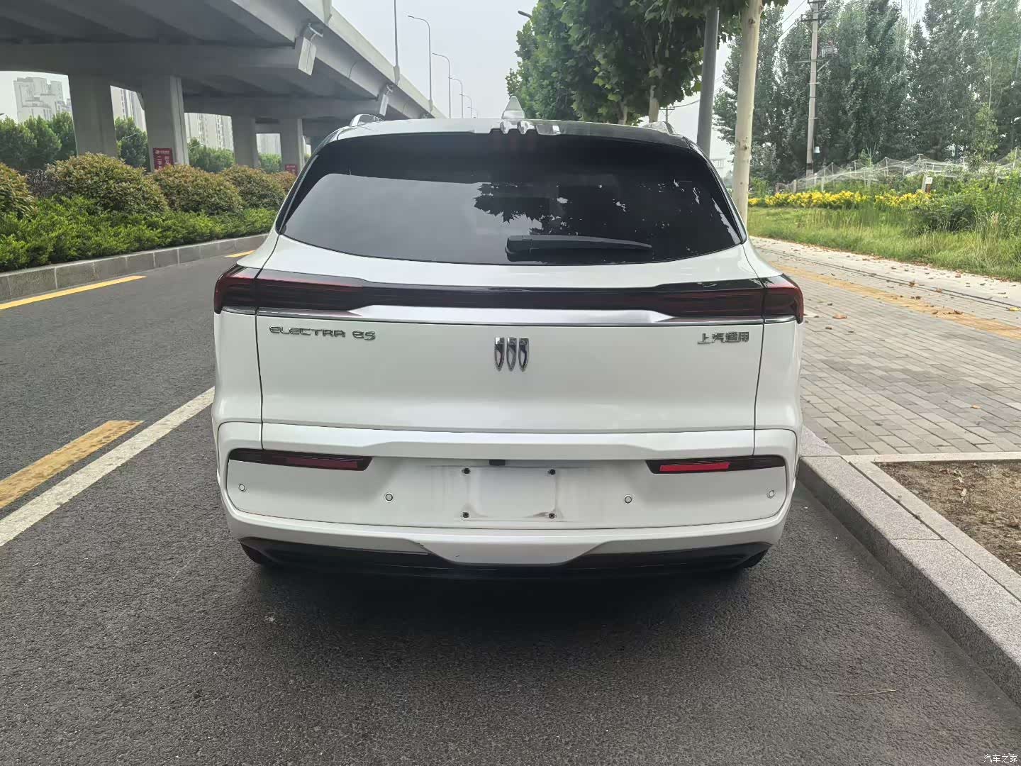 Buick E5, 2025 9