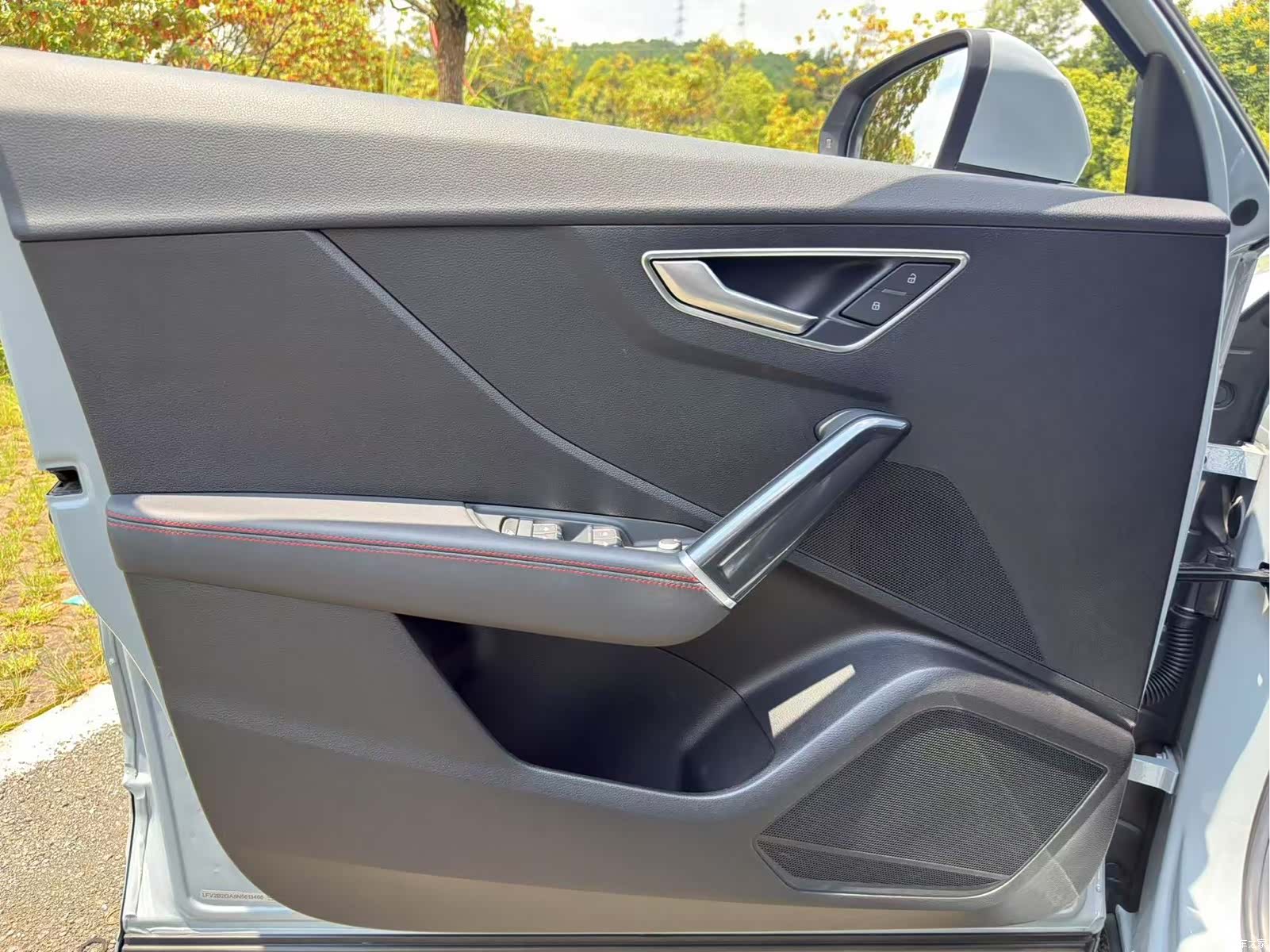 Audi Q2L, 2023 12