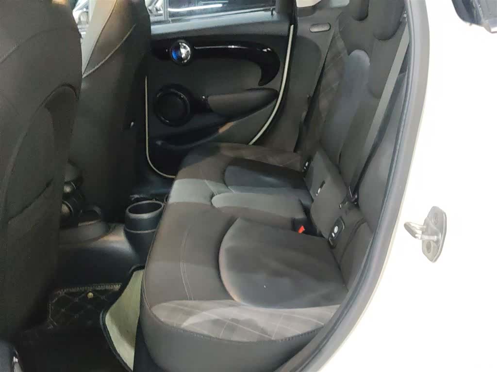 Mini Cooper, 2019 13