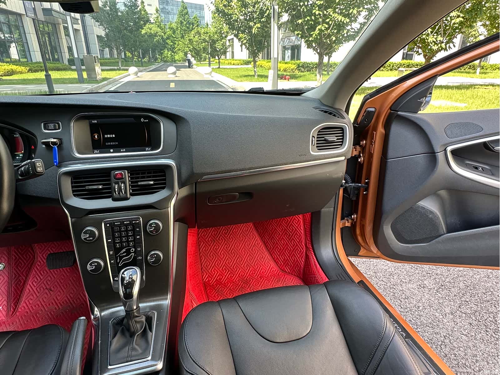 Volvo V40, 2014 9