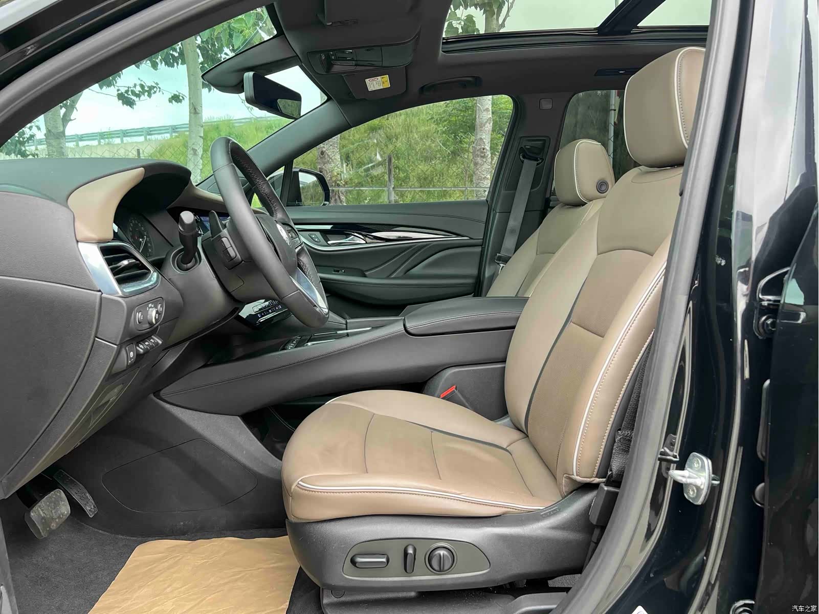 Buick Enclave, 2022 6