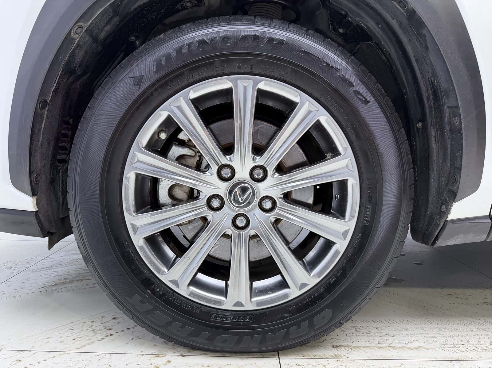 Lexus NX, 2019 12
