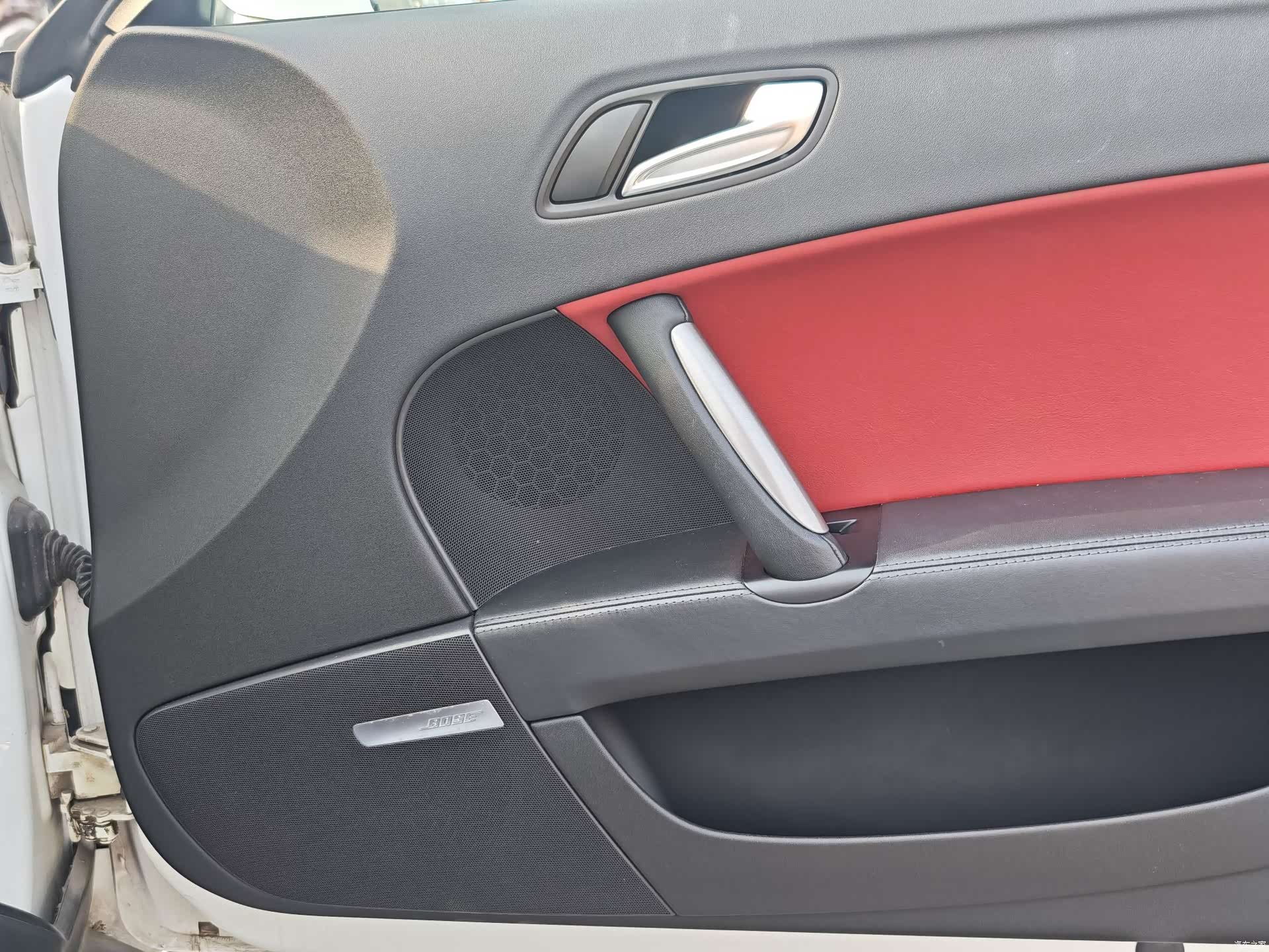 Audi TT, 2011 11