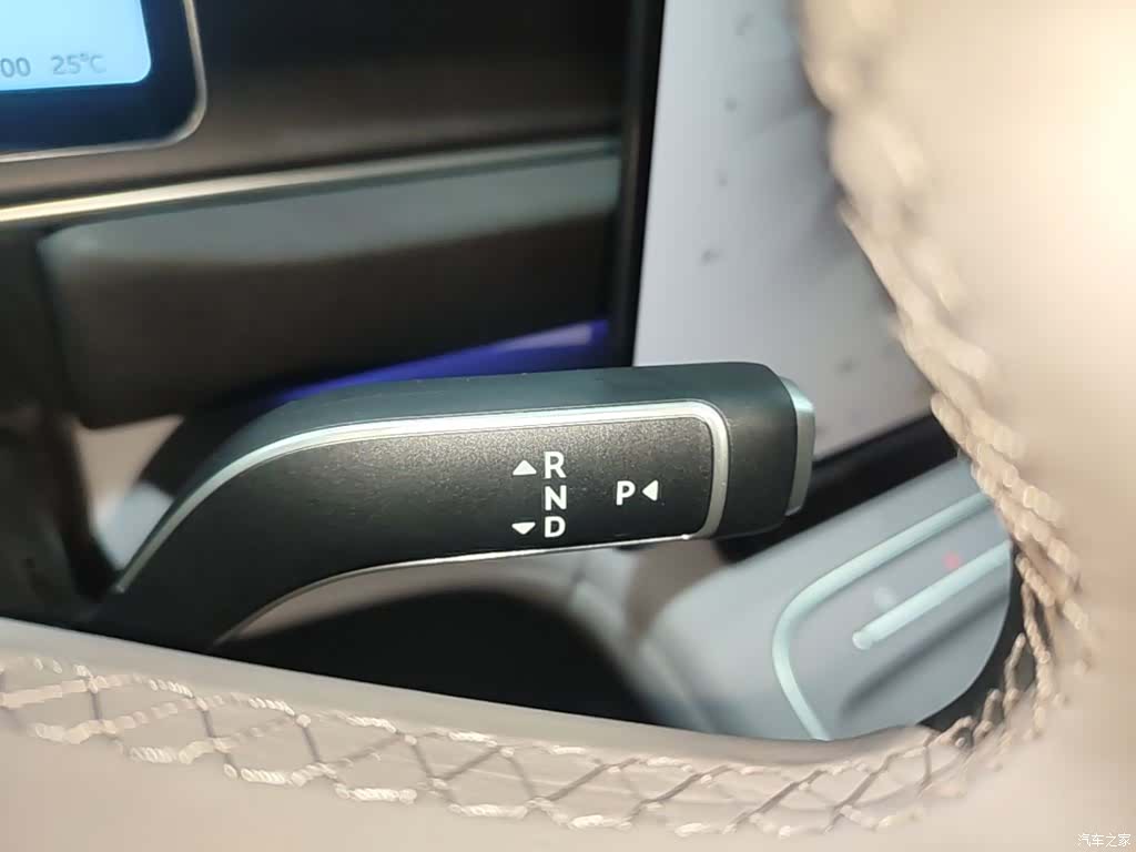NIO EC6, 2025 14