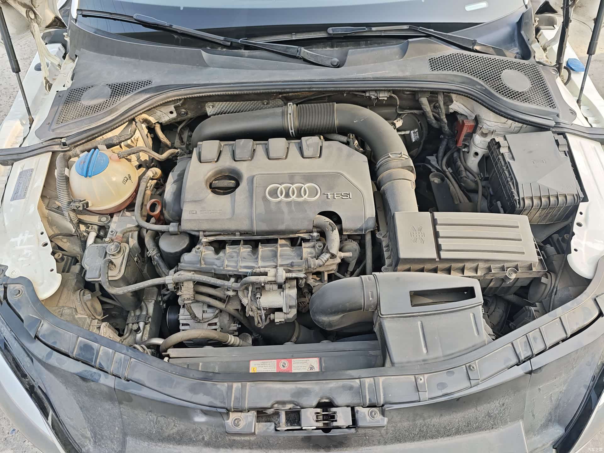 Audi TT, 2011 19