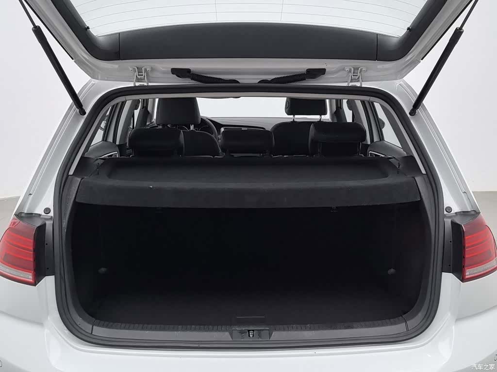 Volkswagen Golf, 2018 16