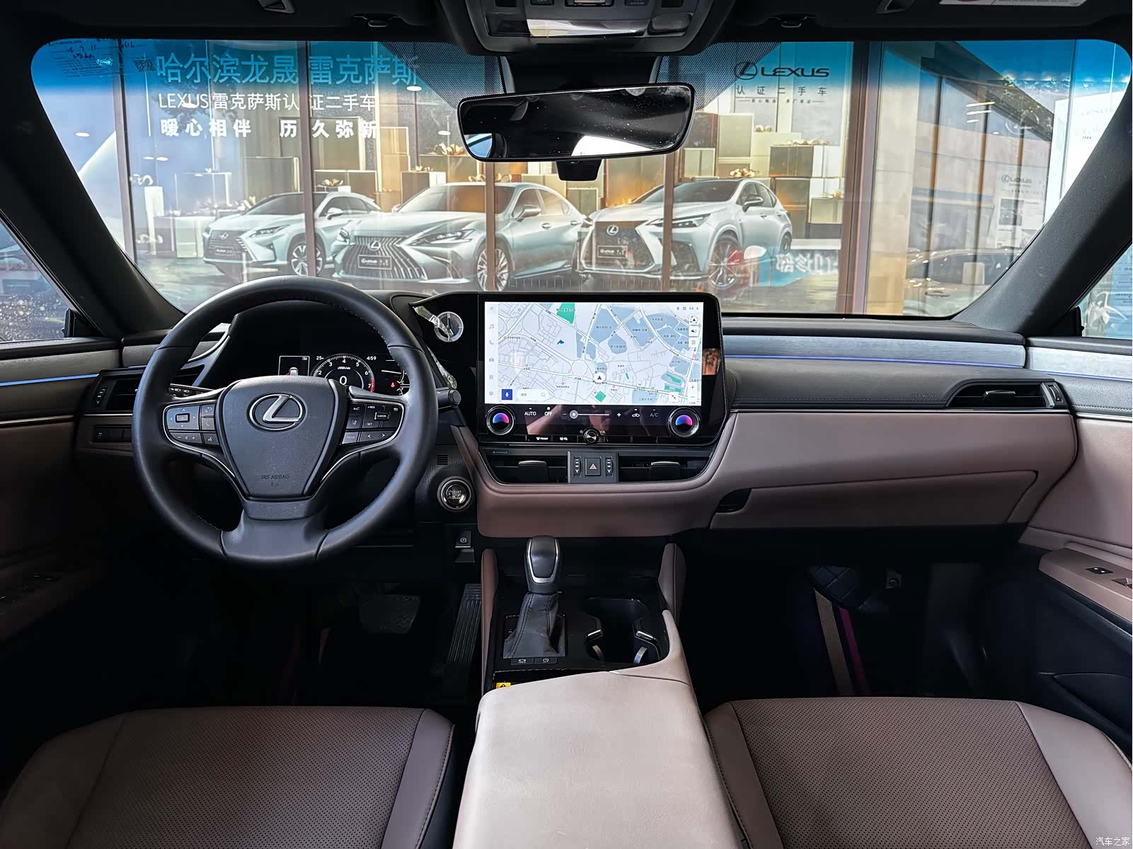 Lexus ES, 2025 все фото