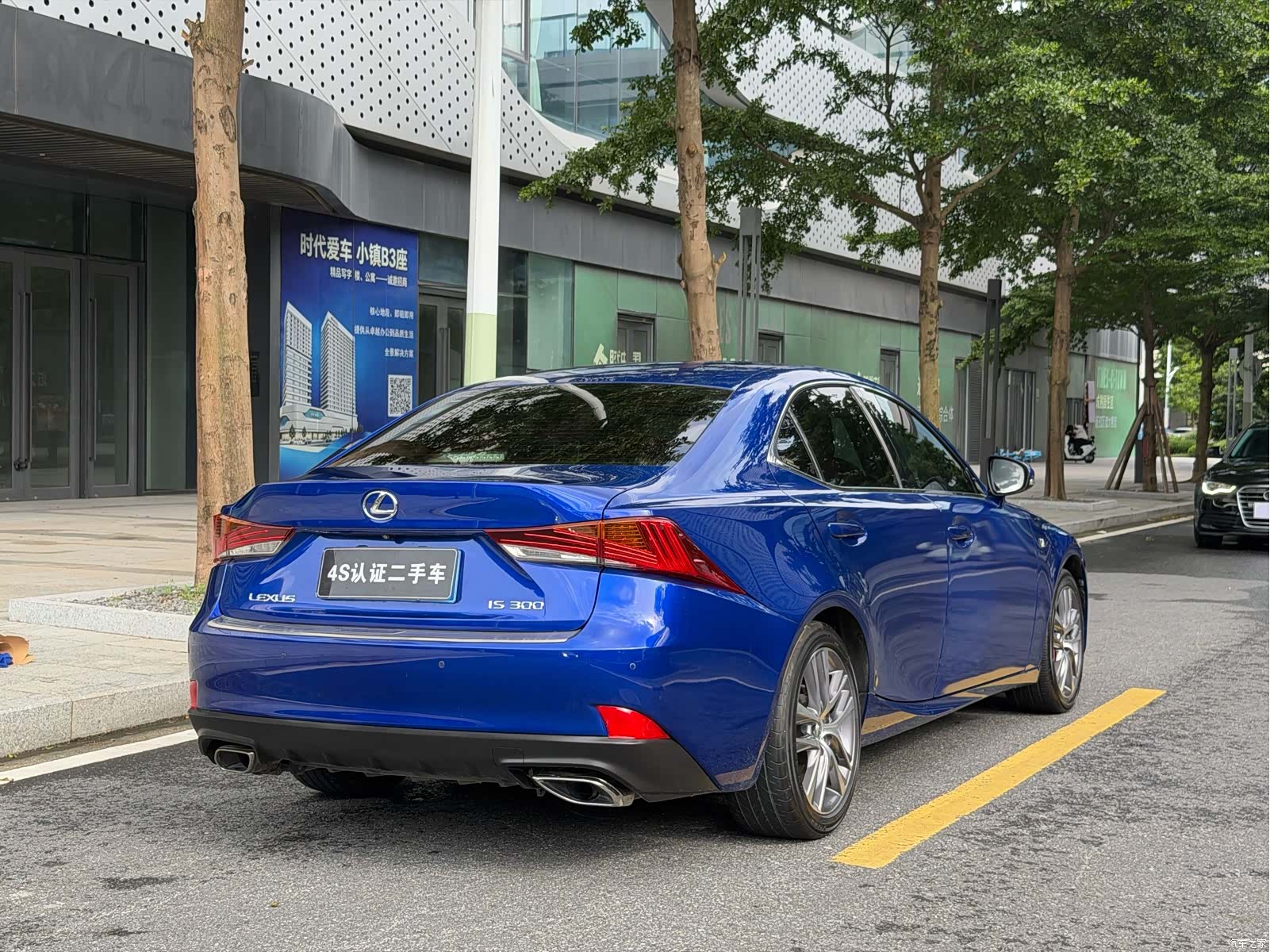 Lexus IS, 2018 4