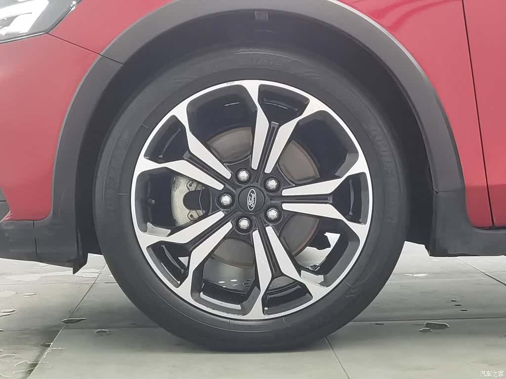 Ford Focus, 2019 17
