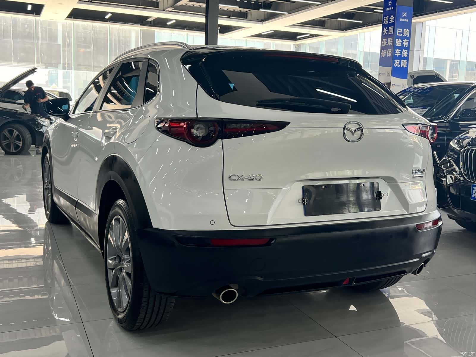 Mazda CX-30, 2022 9