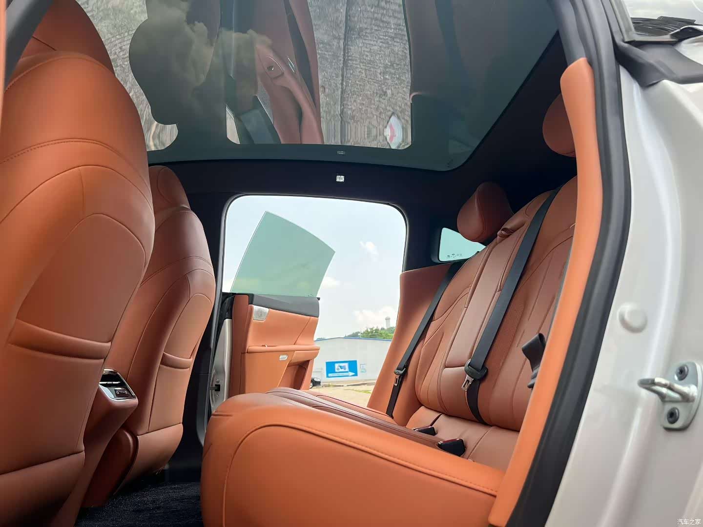 DongFeng eπ007, 2025 6