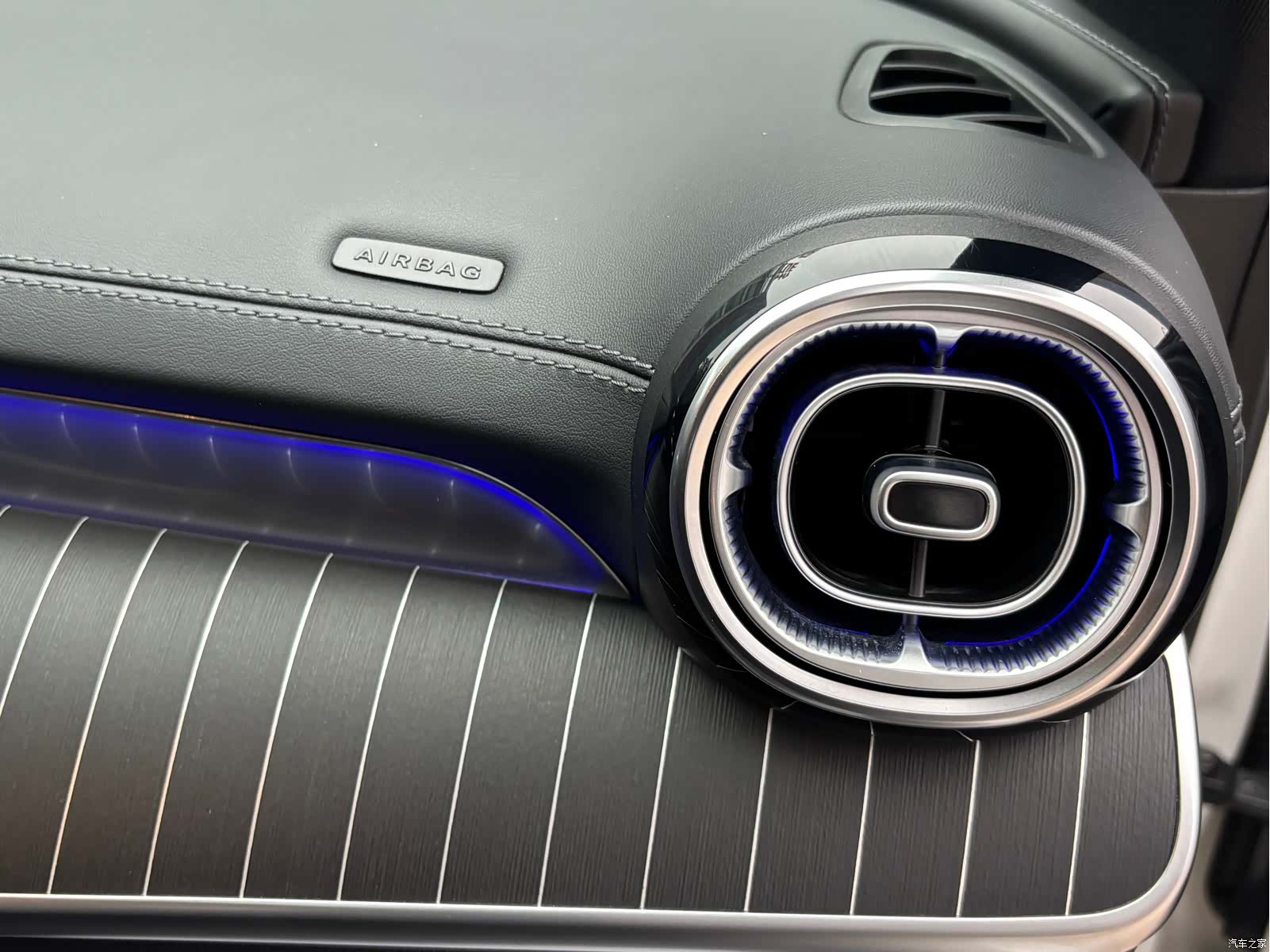 Mercedes-Benz C-Class, 2022 20